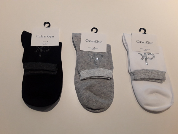 lagoon-embourg-calvin klein-chaussettes dames strass