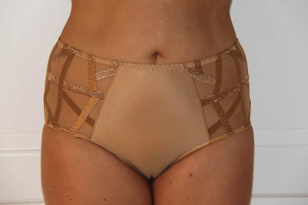 lagoon-embourg-louisa bracq serie noire camel hte cul lagoon-embourg-louisa bracq serie noire camel hte cu