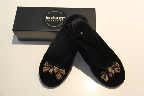 lagoon-embourg-isotoner-ballerine micro velours noir