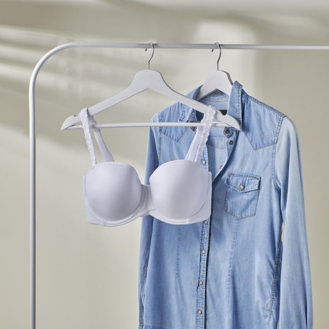 lagoon-embourg-prima donna twist -star lagoon-embourg-prima donna twist -star